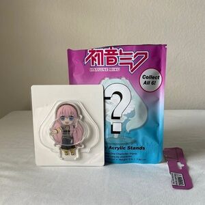 Hatsune Miku Acrylic Character Stand